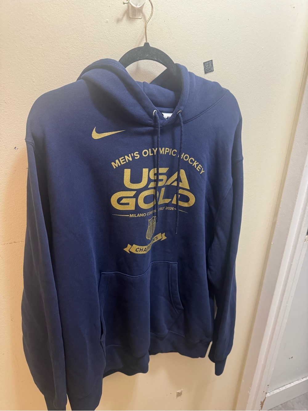 Nike Men’s 2026 Blue olympic hockey hoodie with Gold USA Graphic size XL - Picture 3 of 4